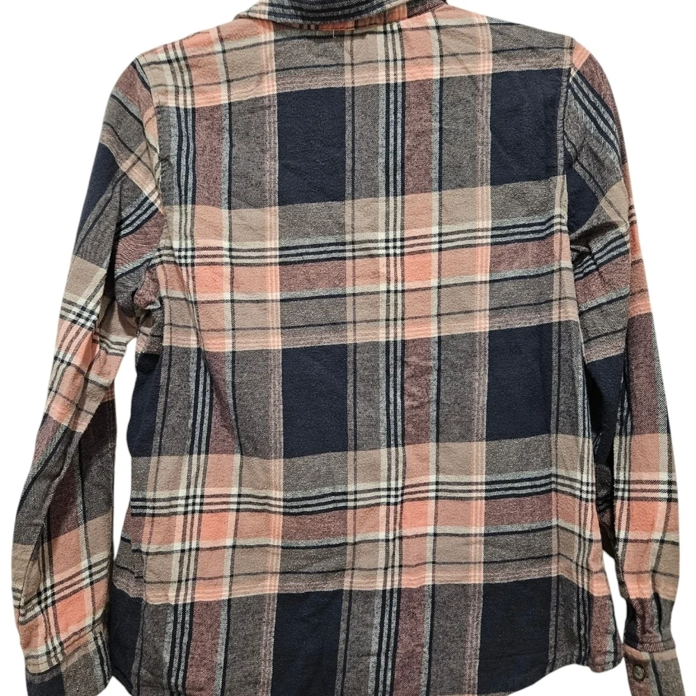 Woman's Rue 21 Navy and pink plaid flannel button down